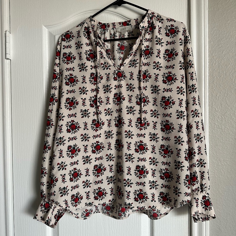 Loft Outlet Long Sleeve Rose Print Blouse